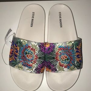 Steve Madden slides